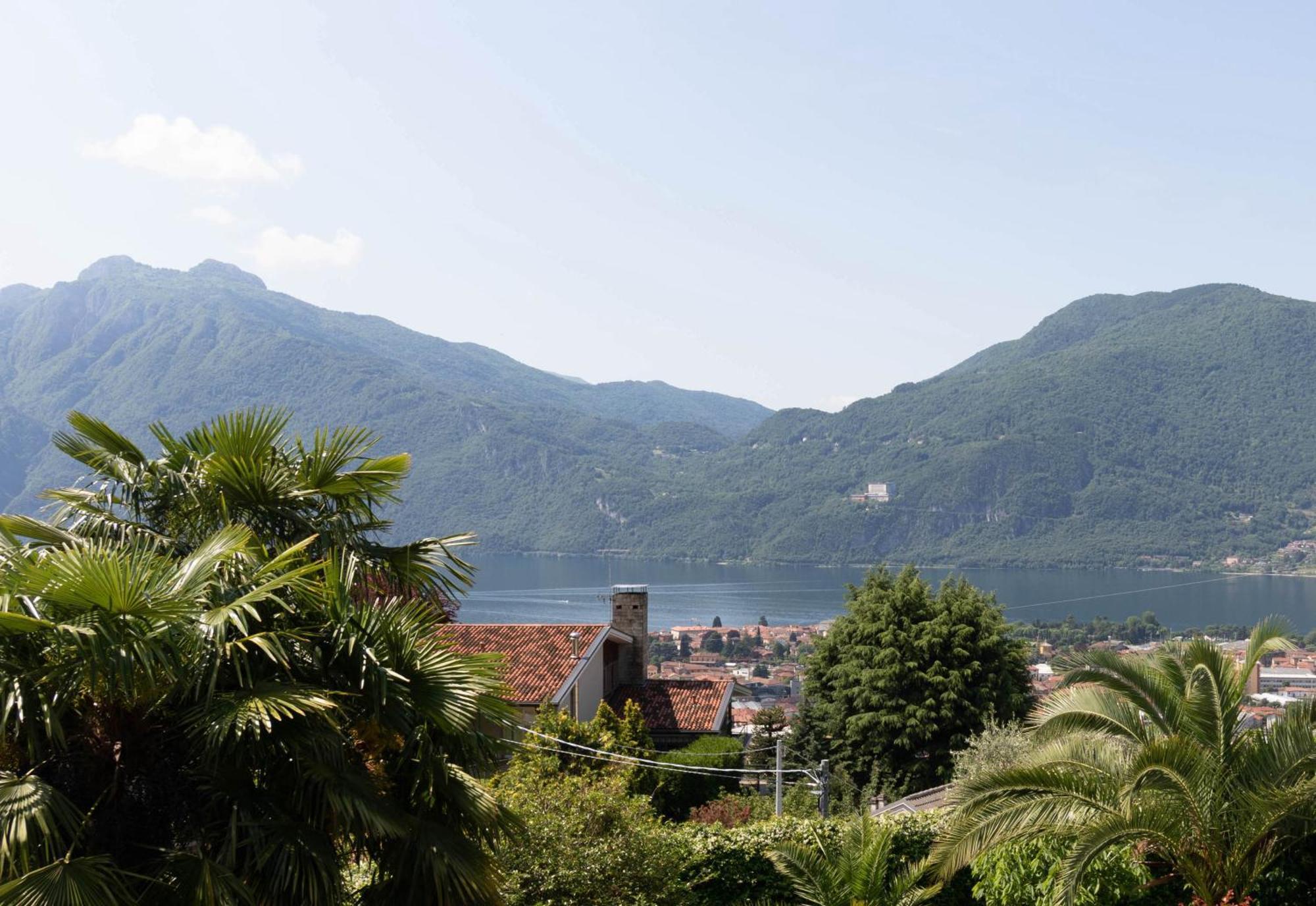 Mamma Ciccia Holiday Home - Mountains & Lake Mandello del Lario Bagian luar foto